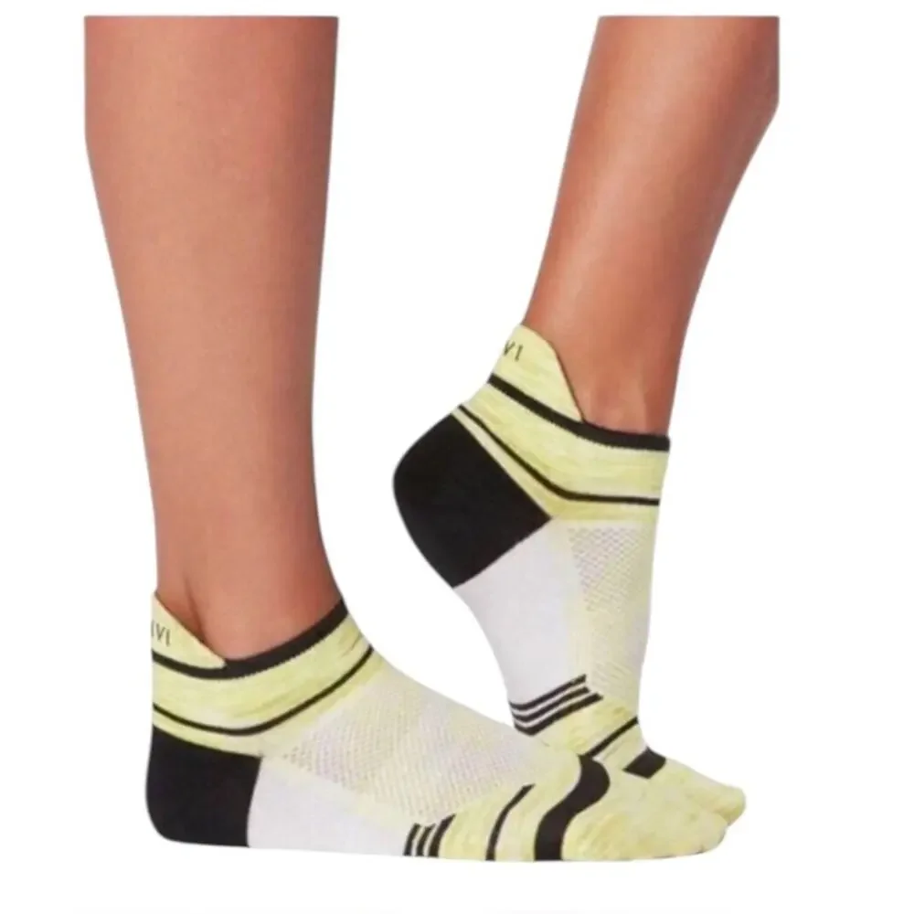 TAVI Sport Grip Sock Bundle 3 Pair Small Parker Taylor Ultra Lightweight